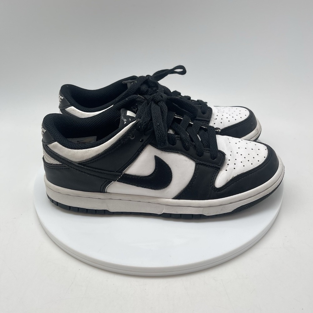 Nike Sneakers Youth 5.5 Y Dunk Low Retro Black White Panda GS  Shoes CW1590-100